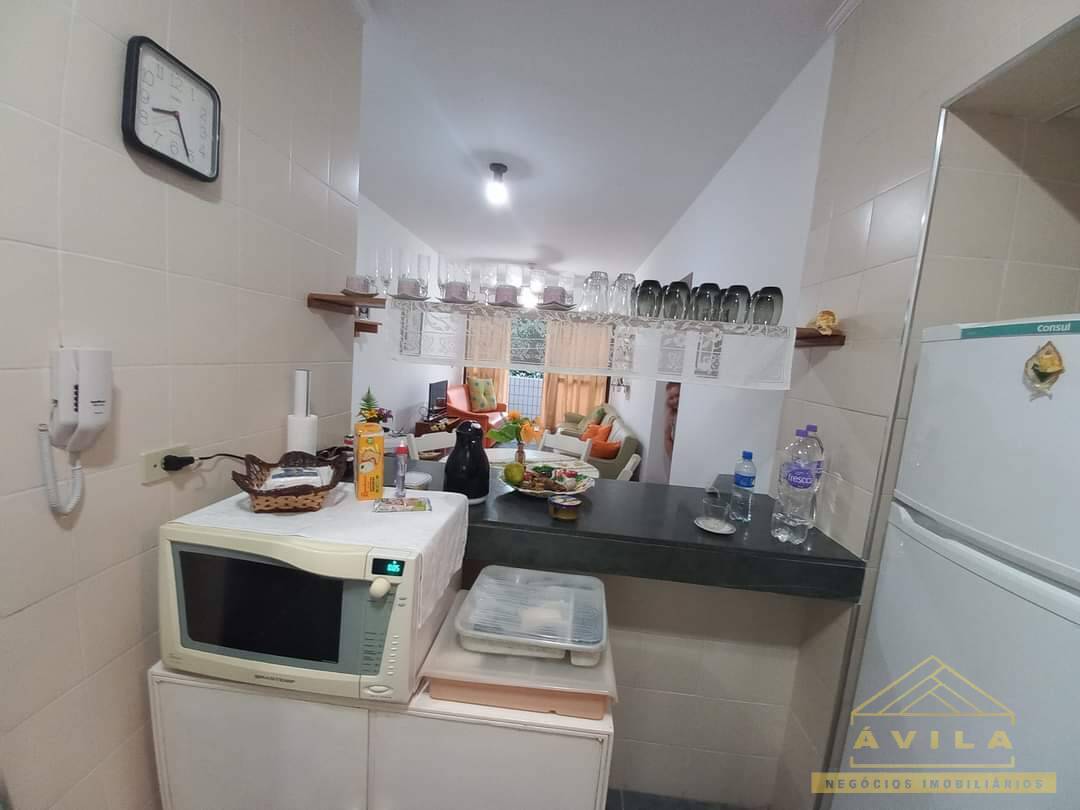 Apartamento à venda com 2 quartos, 82m² - Foto 4